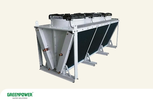 تصویر یک کندانسور هواخنک برای درک آن نشان داده شده است.