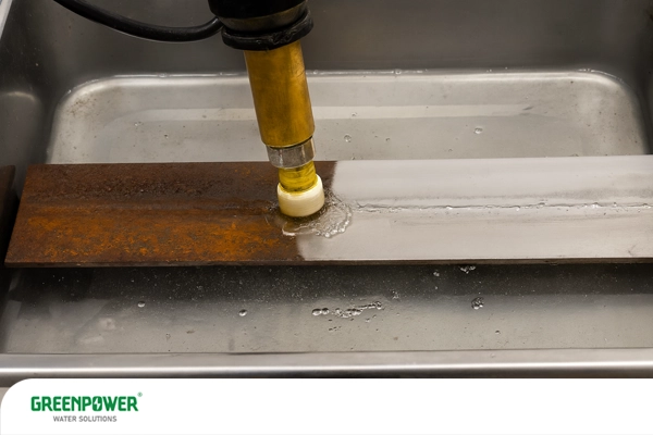 استفاده از روش الکترولیز برای از بین بردن زنگ زدگی آهن